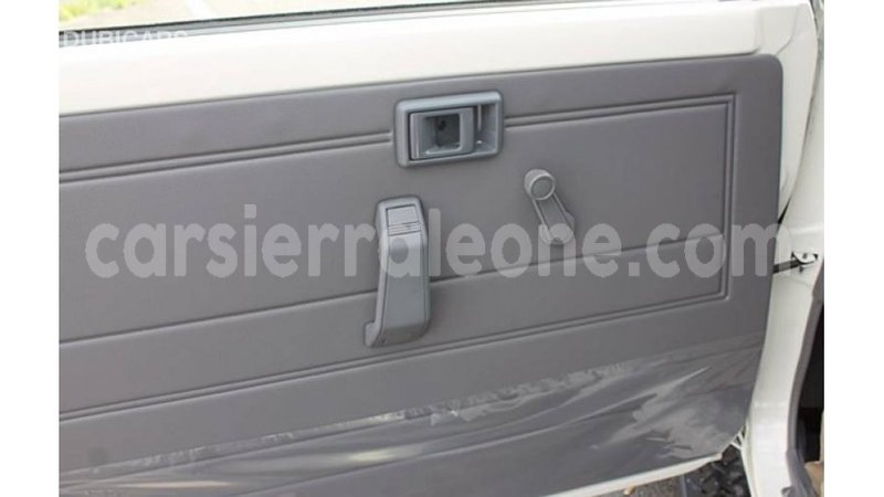 Big with watermark toyota land cruiser kailahun import dubai 5571