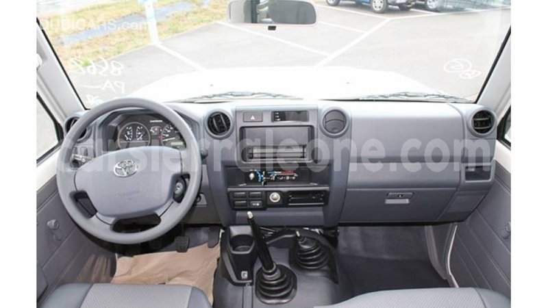 Big with watermark toyota land cruiser kailahun import dubai 5571