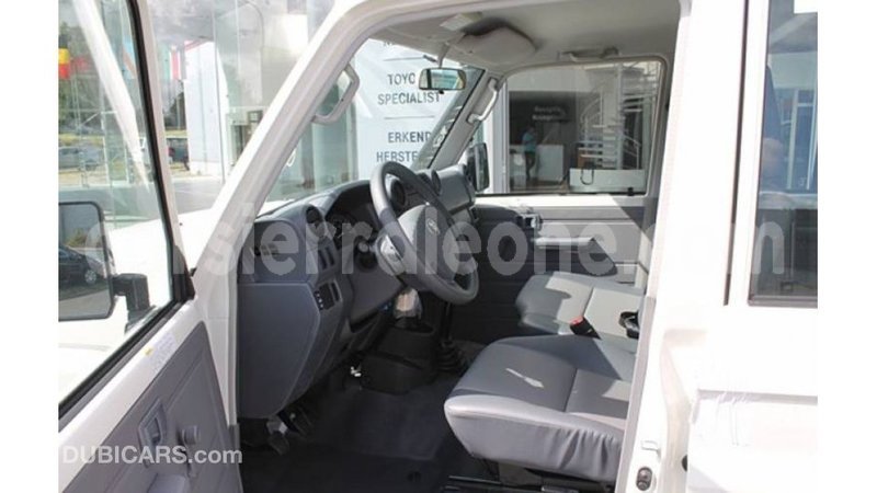 Big with watermark toyota land cruiser kailahun import dubai 5572