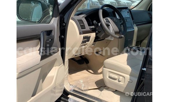 Buy Import Toyota Land Cruiser Black Car in Import - Dubai in Kailahun Buy Import Toyota Land Cruiser Black Car in Import - Dubai in Kailahun
