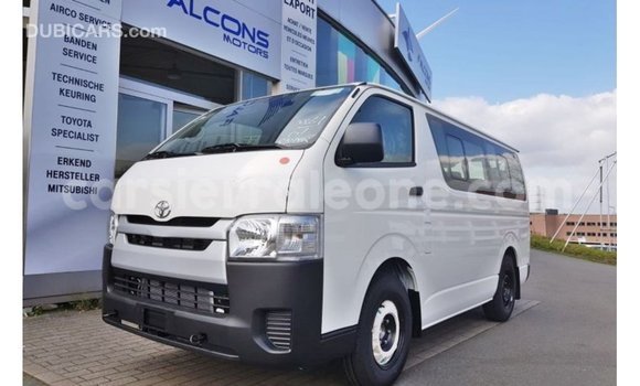 Buy Import Toyota Hiace White Car in Import - Dubai in Kailahun Buy Import Toyota Hiace White Car in Import - Dubai in Kailahun