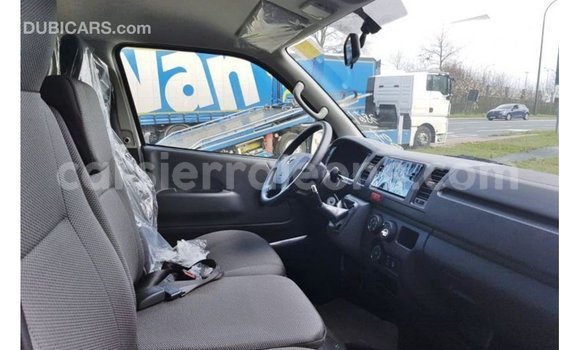 Buy Import Toyota Hiace White Car in Import - Dubai in Kailahun Buy Import Toyota Hiace White Car in Import - Dubai in Kailahun