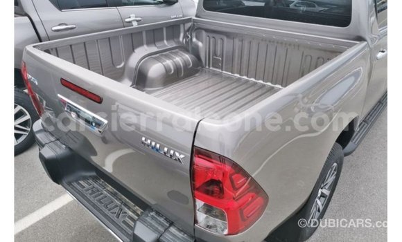 Buy Import Toyota Hilux Other Car in Import - Dubai in Kailahun Buy Import Toyota Hilux Other Car in Import - Dubai in Kailahun