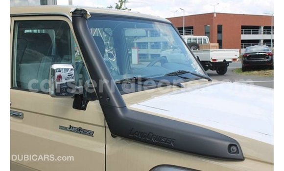Buy Import Toyota Land Cruiser Beige Car in Import - Dubai in Kailahun Buy Import Toyota Land Cruiser Beige Car in Import - Dubai in Kailahun