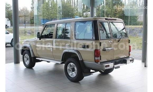Buy Import Toyota Land Cruiser Beige Car in Import - Dubai in Kailahun Buy Import Toyota Land Cruiser Beige Car in Import - Dubai in Kailahun