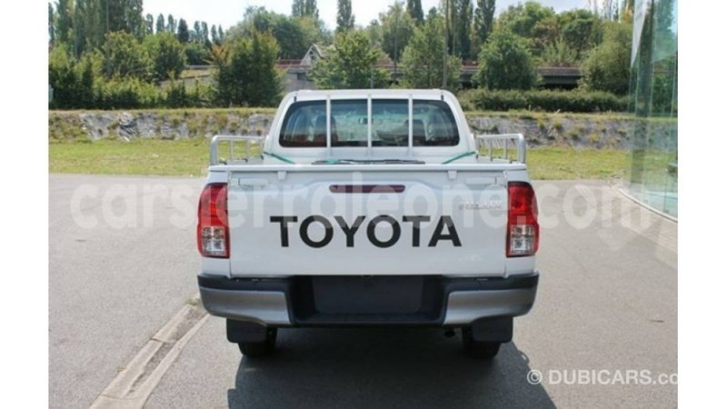 Big with watermark toyota hilux kailahun import dubai 5588
