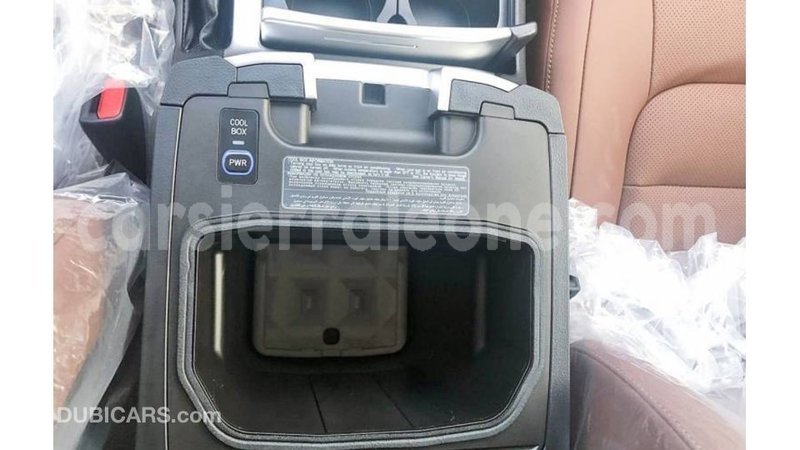 Big with watermark toyota land cruiser kailahun import dubai 5589