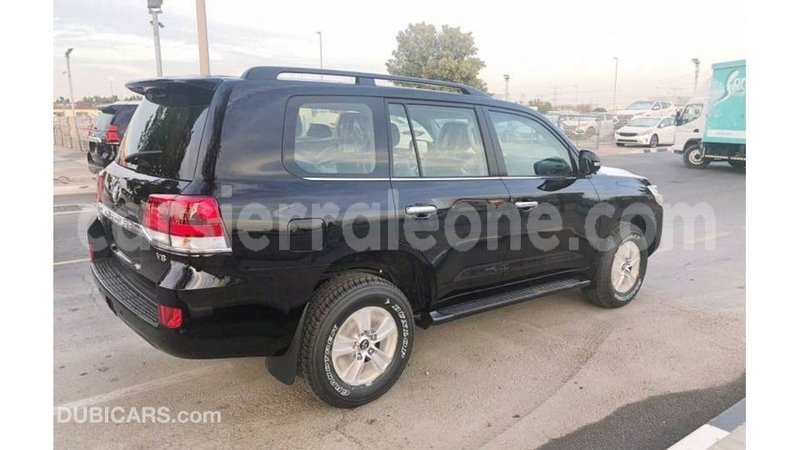 Big with watermark toyota land cruiser kailahun import dubai 5589