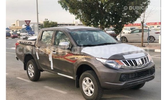 Buy Import Mitsubishi L200 Brown Car in Import - Dubai in Kailahun Buy Import Mitsubishi L200 Brown Car in Import - Dubai in Kailahun