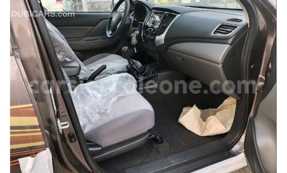 Buy Import Mitsubishi L200 Brown Car in Import - Dubai in Kailahun Buy Import Mitsubishi L200 Brown Car in Import - Dubai in Kailahun