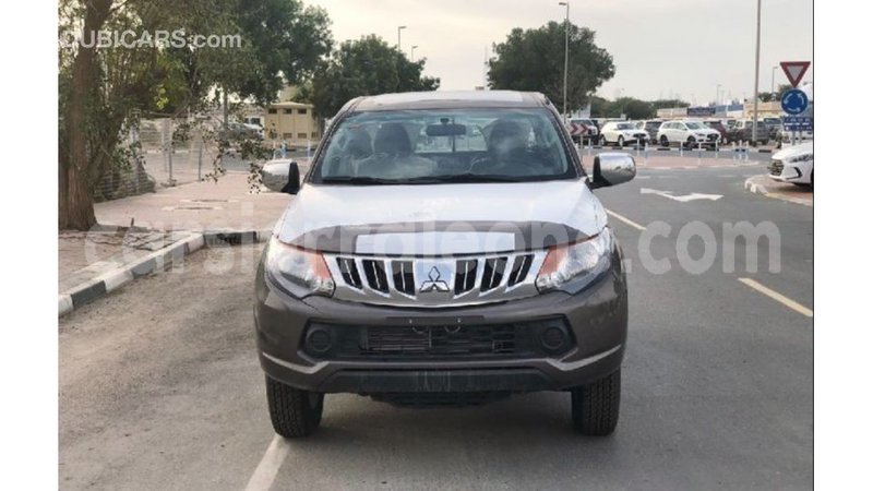 Big with watermark mitsubishi l200 kailahun import dubai 5601