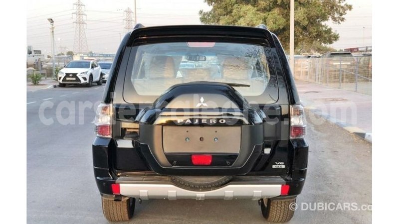Big with watermark mitsubishi pajero kailahun import dubai 5602