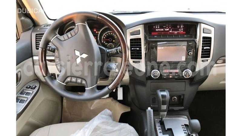 Big with watermark mitsubishi pajero kailahun import dubai 5602