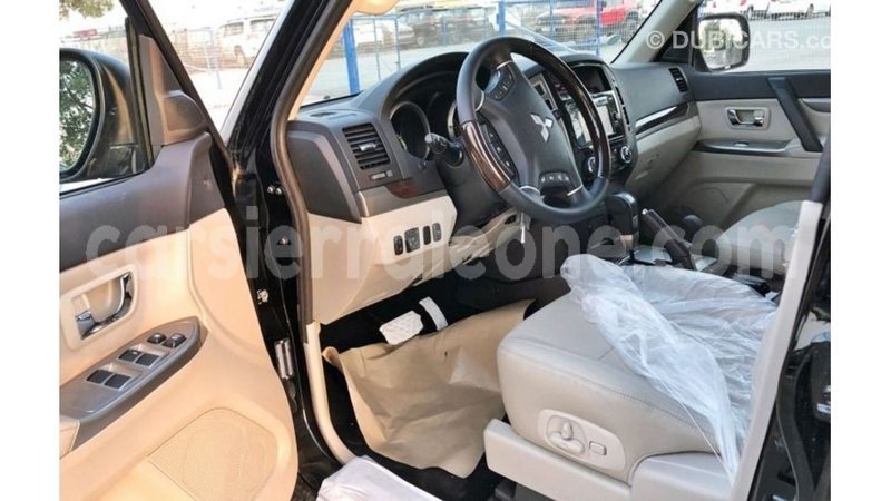 Big with watermark mitsubishi pajero kailahun import dubai 5602