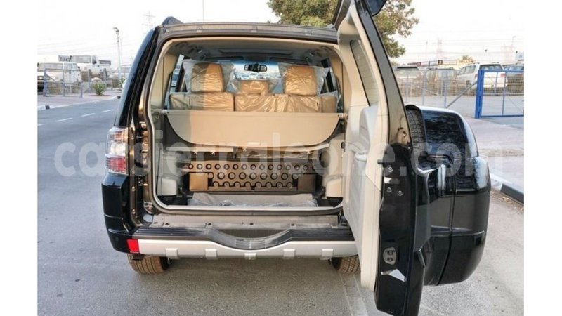 Big with watermark mitsubishi pajero kailahun import dubai 5602