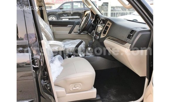 Buy Import Mitsubishi Pajero Black Car in Import - Dubai in Kailahun Buy Import Mitsubishi Pajero Black Car in Import - Dubai in Kailahun