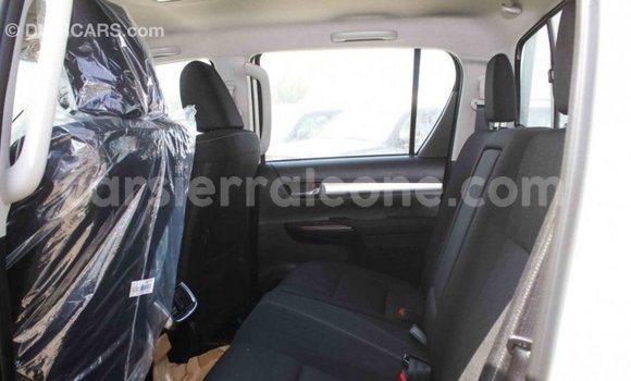 Buy Import Toyota Hilux White Car in Import - Dubai in Kailahun Buy Import Toyota Hilux White Car in Import - Dubai in Kailahun