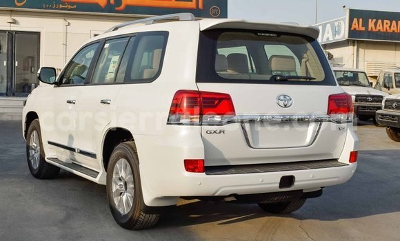 Buy Import Toyota Land Cruiser White Car in Import - Dubai in Kailahun Buy Import Toyota Land Cruiser White Car in Import - Dubai in Kailahun