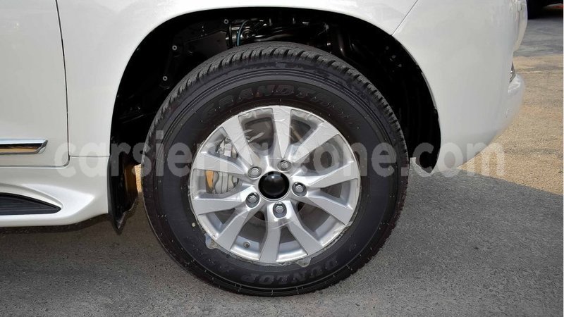 Big with watermark toyota land cruiser kailahun import dubai 5609