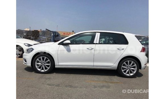 Buy Import Volkswagen Golf White Car in Import - Dubai in Kailahun Buy Import Volkswagen Golf White Car in Import - Dubai in Kailahun