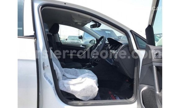 Buy Import Volkswagen Golf White Car in Import - Dubai in Kailahun Buy Import Volkswagen Golf White Car in Import - Dubai in Kailahun