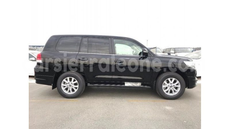 Big with watermark toyota land cruiser kailahun import dubai 5624