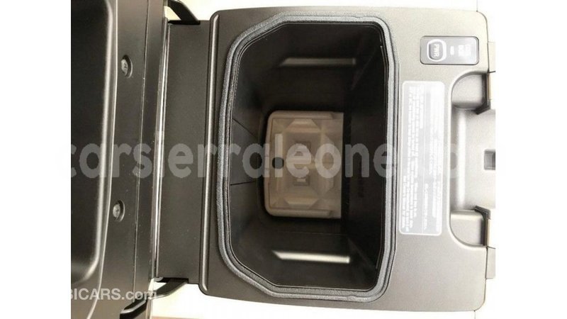 Big with watermark toyota land cruiser kailahun import dubai 5624