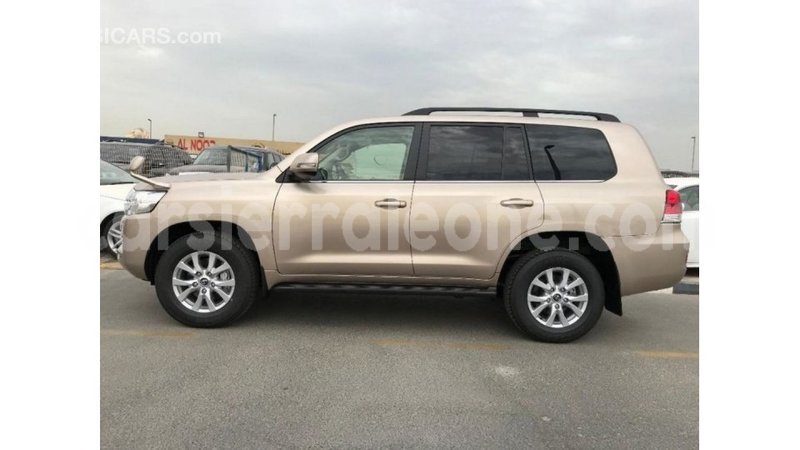 Big with watermark toyota land cruiser kailahun import dubai 5625