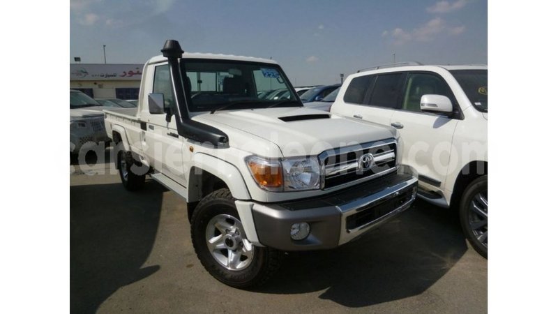 Big with watermark toyota land cruiser kailahun import dubai 5626