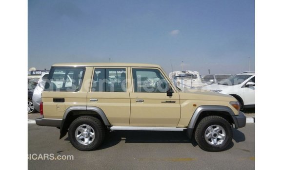 Buy Import Toyota Land Cruiser Beige Car in Import - Dubai in Kailahun Buy Import Toyota Land Cruiser Beige Car in Import - Dubai in Kailahun