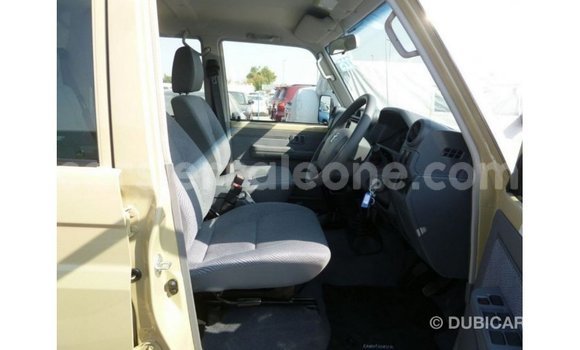 Buy Import Toyota Land Cruiser Beige Car in Import - Dubai in Kailahun Buy Import Toyota Land Cruiser Beige Car in Import - Dubai in Kailahun