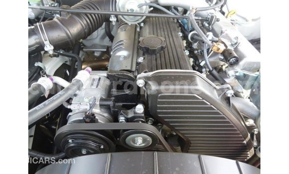 Buy Import Toyota Land Cruiser White Car in Import - Dubai in Kailahun Buy Import Toyota Land Cruiser White Car in Import - Dubai in Kailahun