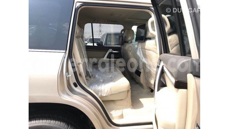 Big with watermark toyota land cruiser kailahun import dubai 5629