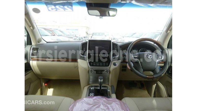 Big with watermark toyota land cruiser kailahun import dubai 5630