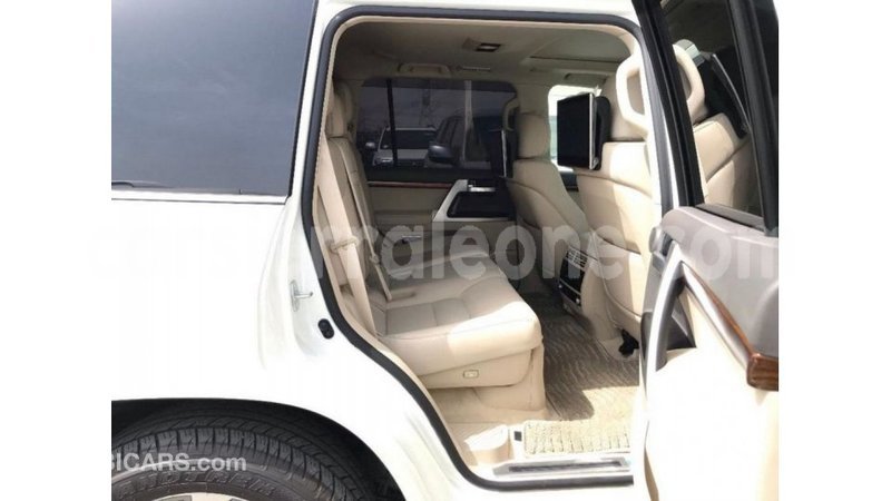 Big with watermark toyota land cruiser kailahun import dubai 5633
