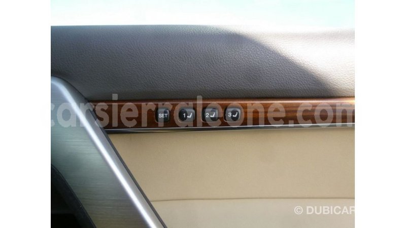 Big with watermark toyota land cruiser kailahun import dubai 5639