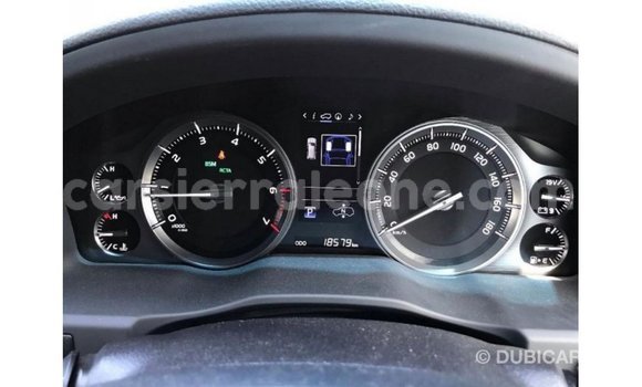 Buy Import Toyota Land Cruiser White Car in Import - Dubai in Kailahun Buy Import Toyota Land Cruiser White Car in Import - Dubai in Kailahun