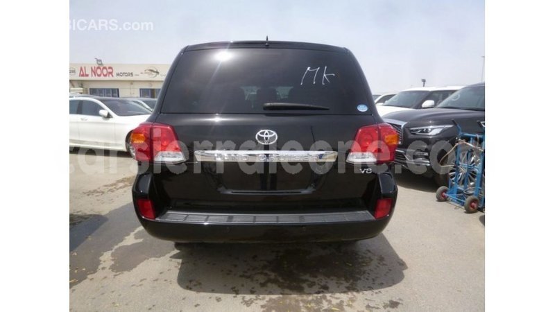 Big with watermark toyota land cruiser kailahun import dubai 5641