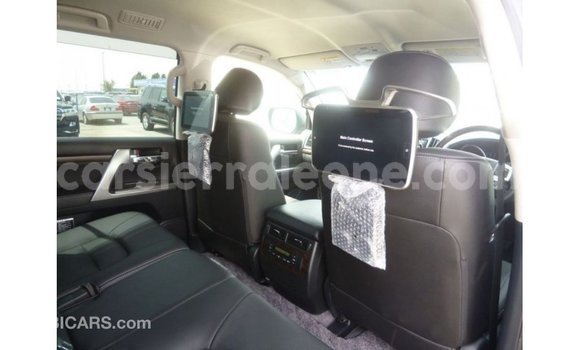 Buy Import Toyota Land Cruiser Black Car in Import - Dubai in Kailahun Buy Import Toyota Land Cruiser Black Car in Import - Dubai in Kailahun