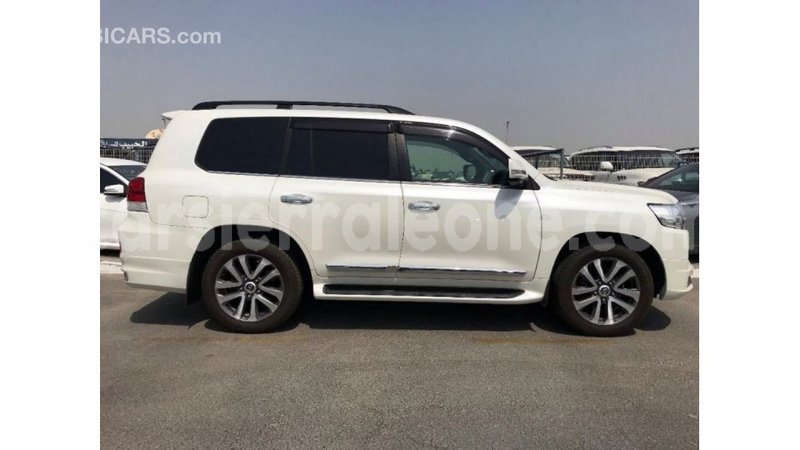 Big with watermark toyota land cruiser kailahun import dubai 5642