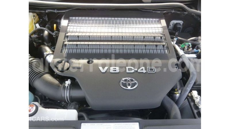 Big with watermark toyota land cruiser kailahun import dubai 5645