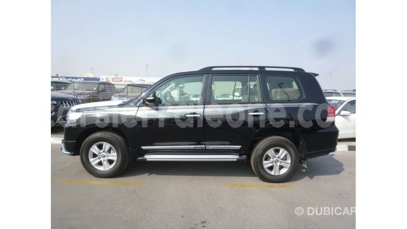 Big with watermark toyota land cruiser kailahun import dubai 5646