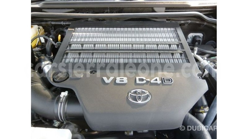 Big with watermark toyota land cruiser kailahun import dubai 5646