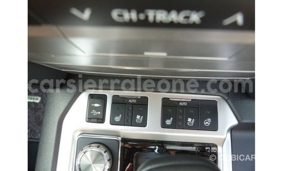 Buy Import Toyota Land Cruiser White Car in Import - Dubai in Kailahun Buy Import Toyota Land Cruiser White Car in Import - Dubai in Kailahun