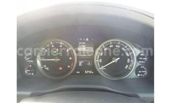 Buy Import Toyota Land Cruiser White Car in Import - Dubai in Kailahun Buy Import Toyota Land Cruiser White Car in Import - Dubai in Kailahun