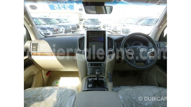 Big with watermark toyota land cruiser kailahun import dubai 5655