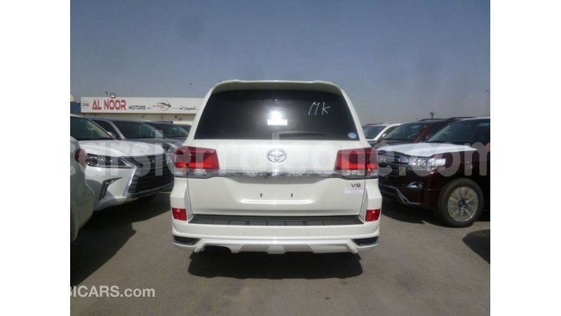 Big with watermark toyota land cruiser kailahun import dubai 5657