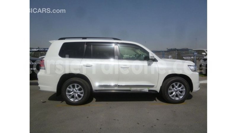 Big with watermark toyota land cruiser kailahun import dubai 5657