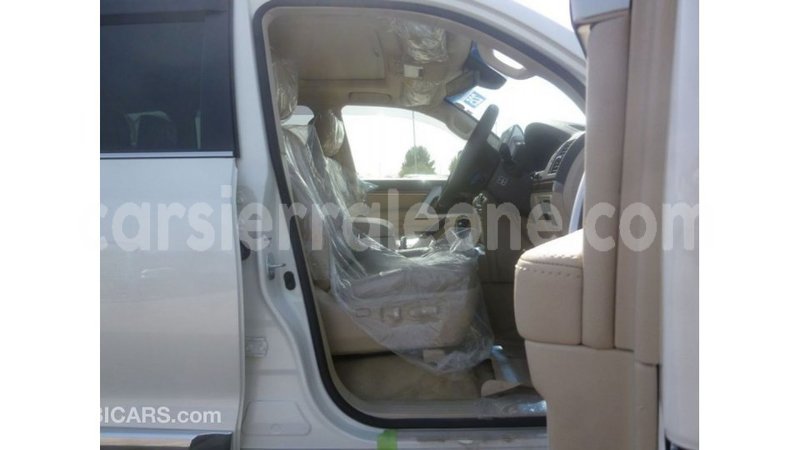 Big with watermark toyota land cruiser kailahun import dubai 5657