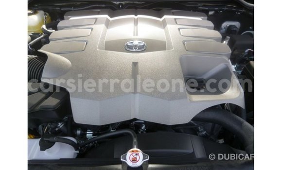 Buy Import Toyota Land Cruiser White Car in Import - Dubai in Kailahun Buy Import Toyota Land Cruiser White Car in Import - Dubai in Kailahun
